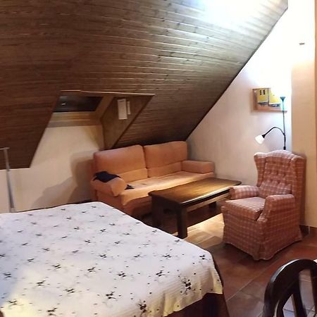 -4-Mejor Que En Casa, Centro Historico De Ubeda Apartment Bagian luar foto